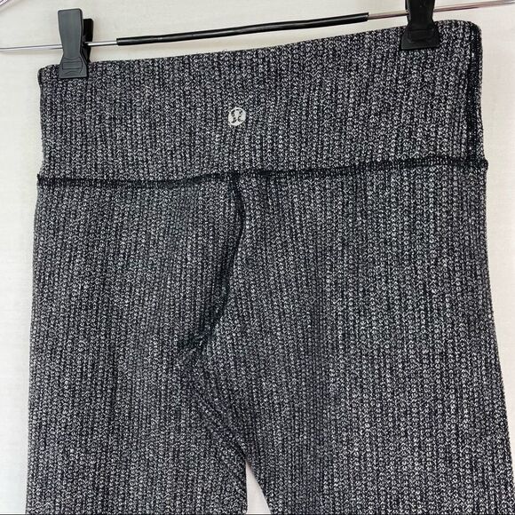 Lululemon Variegated Knit Wunder Under Tights Herringbone Gray - Picture 13 of 15